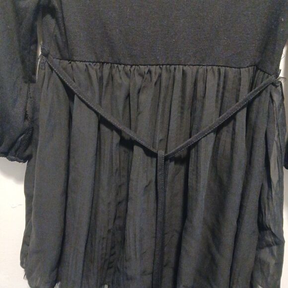 Disney D-Signed Girls Black Sparkly Blouse – Long Sleeve, Size M –Cute & Stylish - Picture 4 of 9